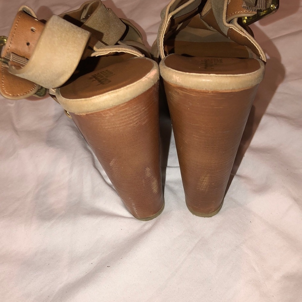 Wedges - Picture 3 of 4
